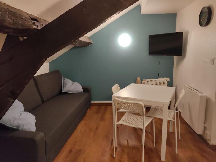 Studio Remois - Wifi/Netflix ランス エクステリア 写真